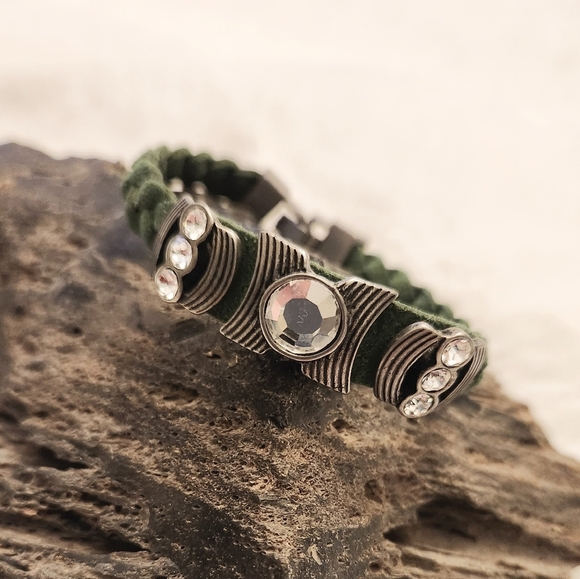 Lia Sophia "Confidant" Green colour faux leather with cut crystal bracelet - Picture 7 of 8